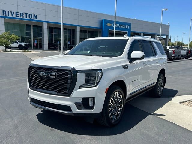 Used 2023 GMC Yukon Denali Ultimate w/ LPO, Floor Liner Package AWD/4WD image 32