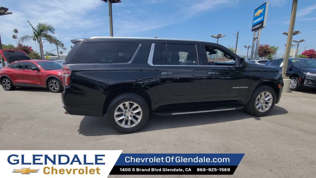 Certified 2023 Chevrolet Suburban Premier RWD image 8