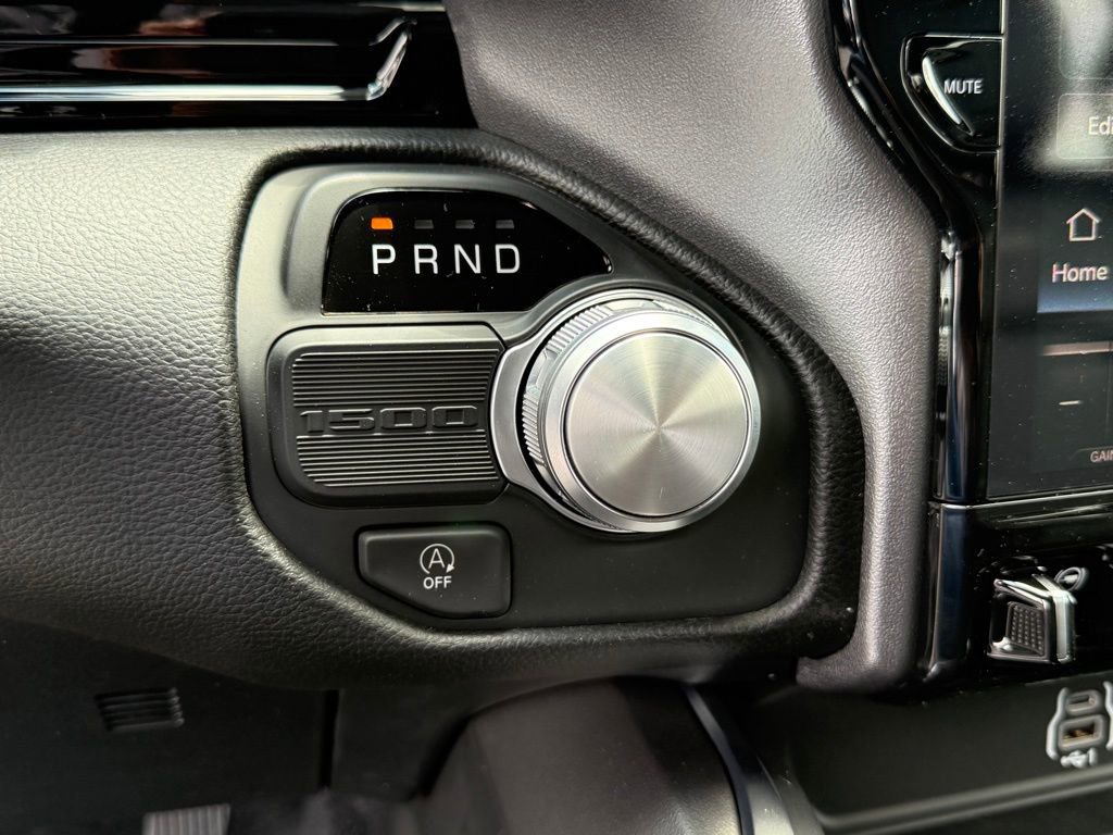 New 2025 RAM 1500 Laramie w/ Night Edition image 23