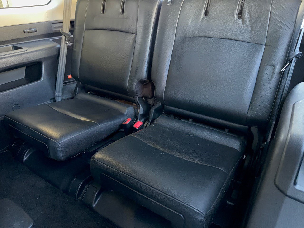 Used 2011 Toyota 4Runner Limited AWD/4WD image 31
