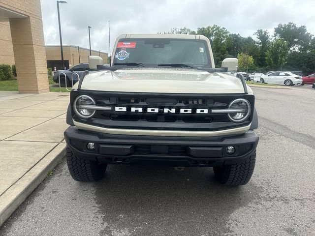 Used 2025 Ford Bronco Outer Banks w/ Sasquatch Package AWD/4WD image 7