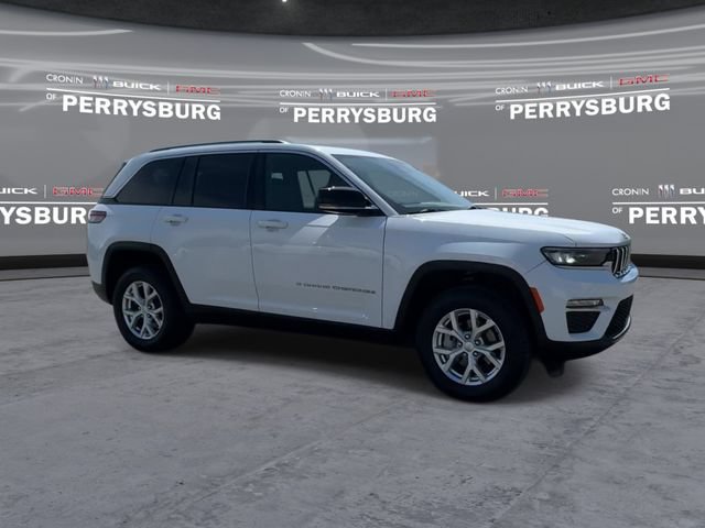 Used 2023 Jeep Grand Cherokee Limited AWD/4WD image 9