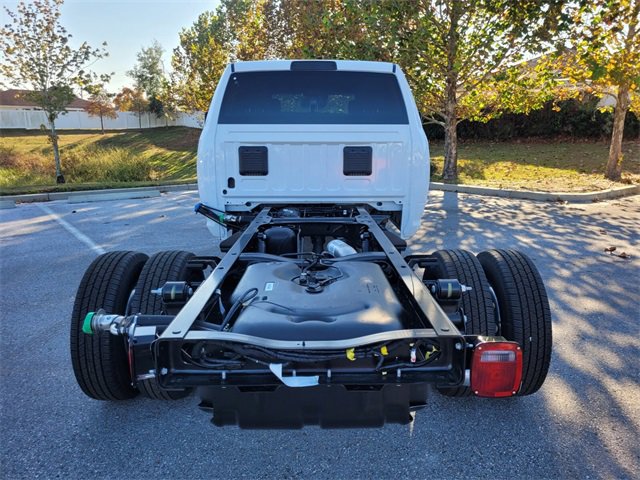 New 2026 RAM 3500 Tradesman w/ Chrome Appearance Group image 13
