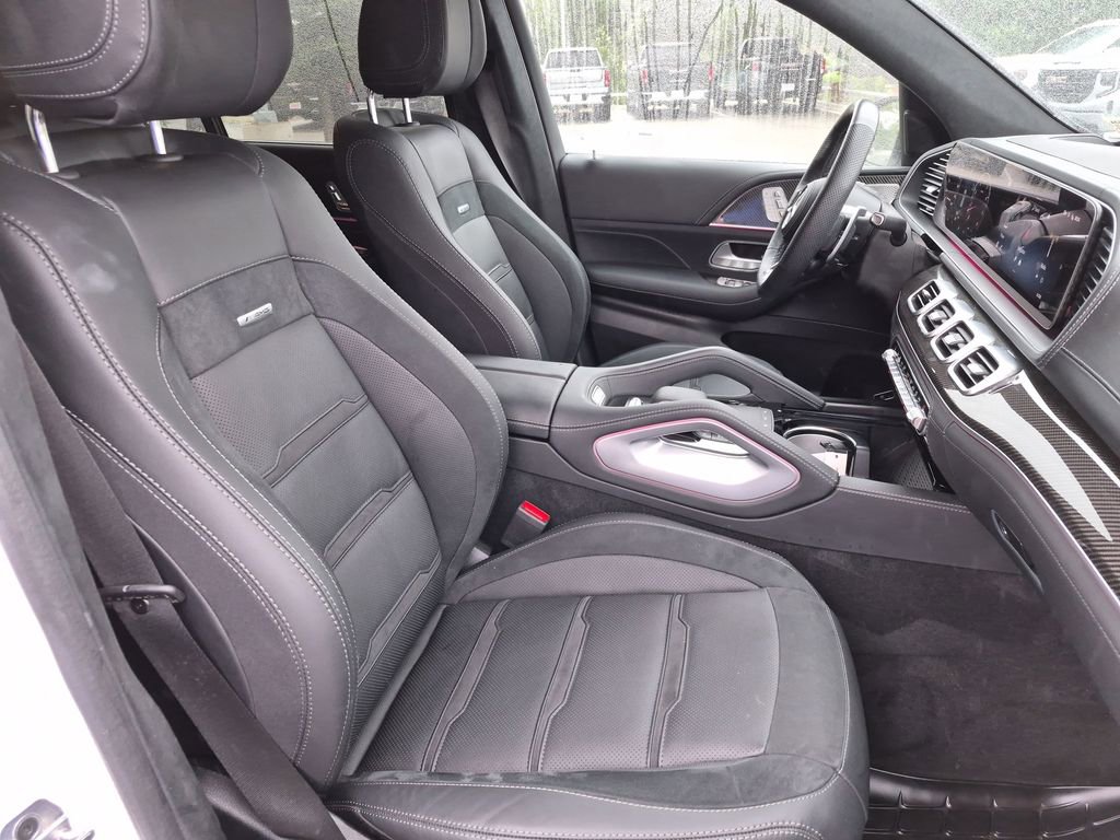 Used 2024 Mercedes-Benz GLS 63 AMG 4MATIC image 39