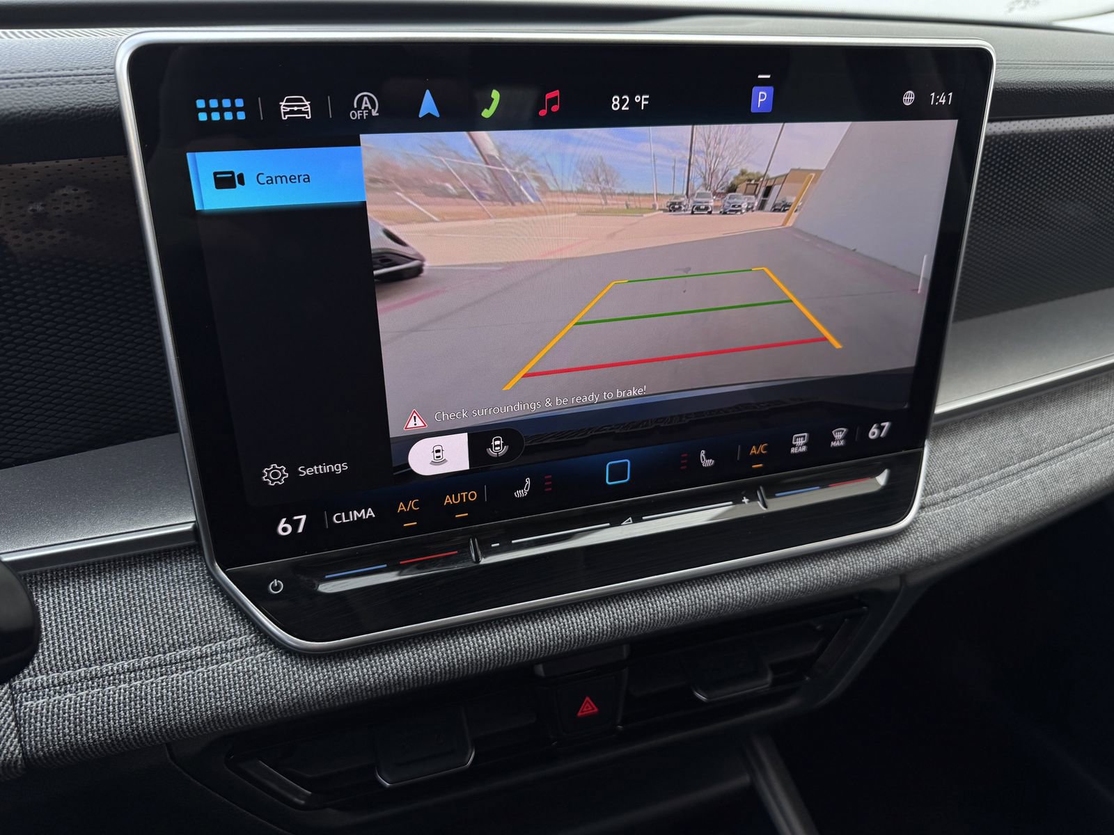 Used 2025 Volkswagen Tiguan S image 18