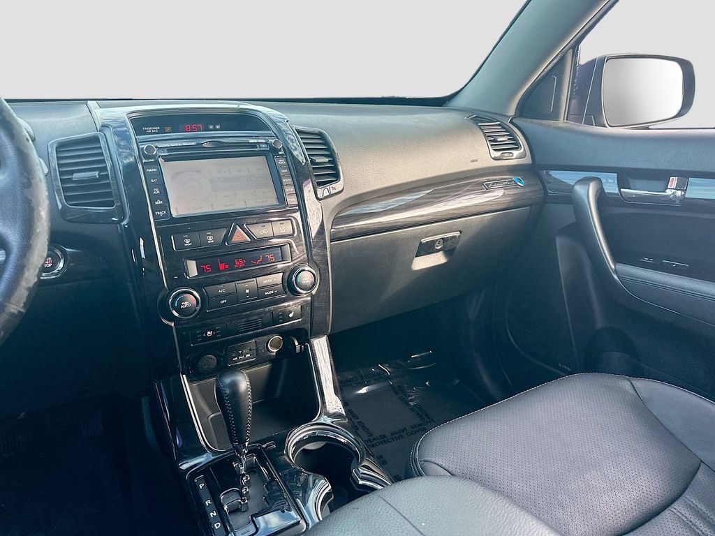 Used 2013 Kia Sorento SX w/ SX Premium Pkg FWD image 24