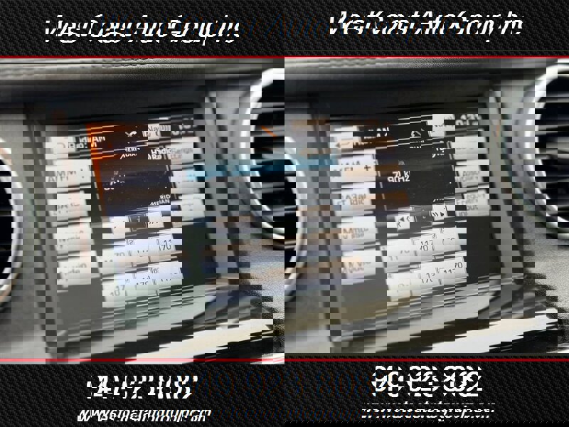 Used 2015 Land Rover LR4 HSE LUX image 28