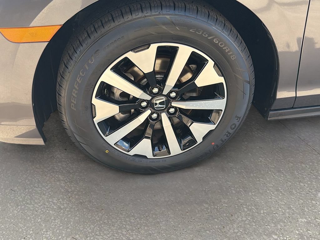 Used 2025 Honda Odyssey EX-L image 43