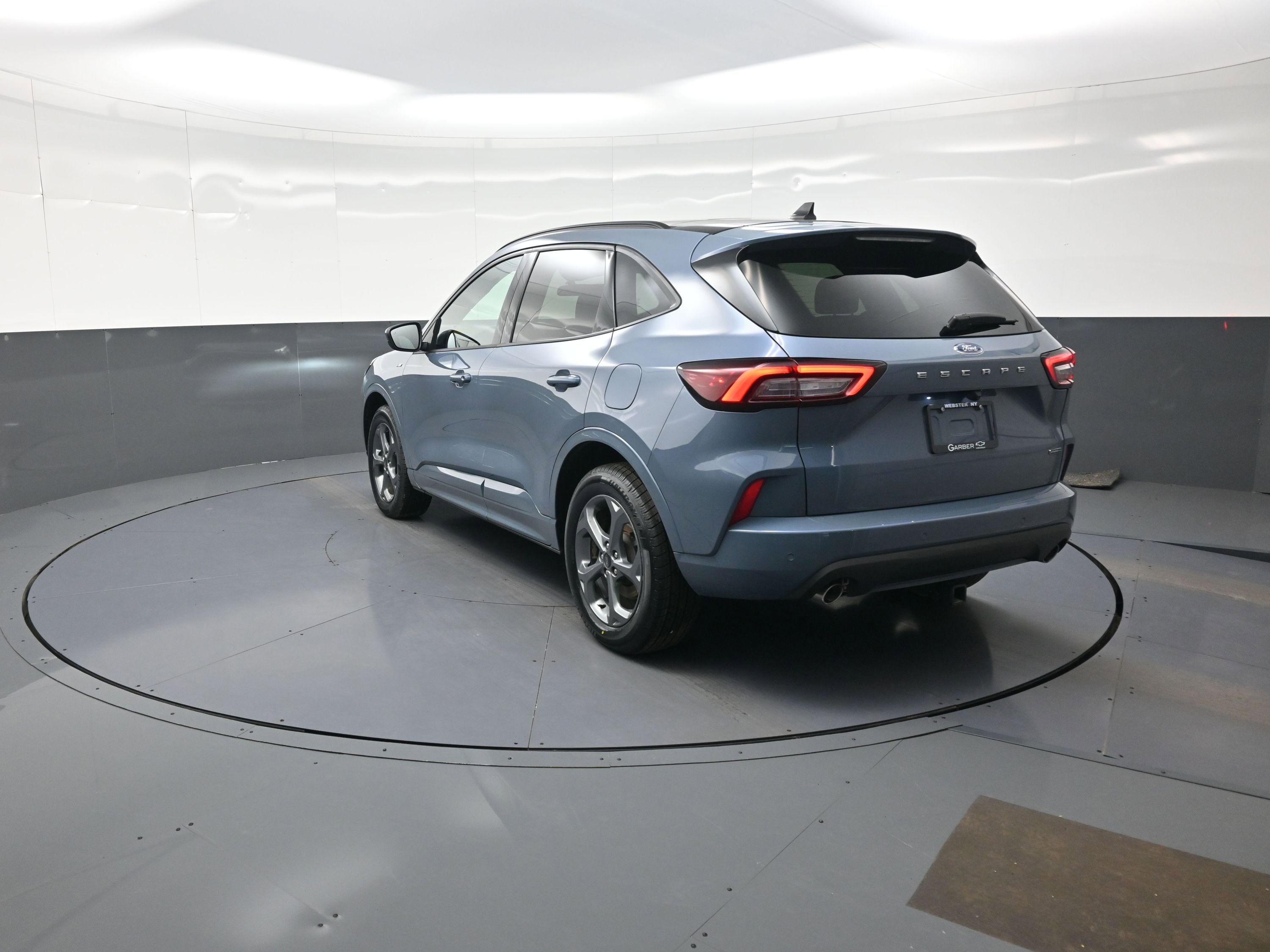 Used 2023 Ford Escape ST-Line Select w/ Tech Pack #1 image 5