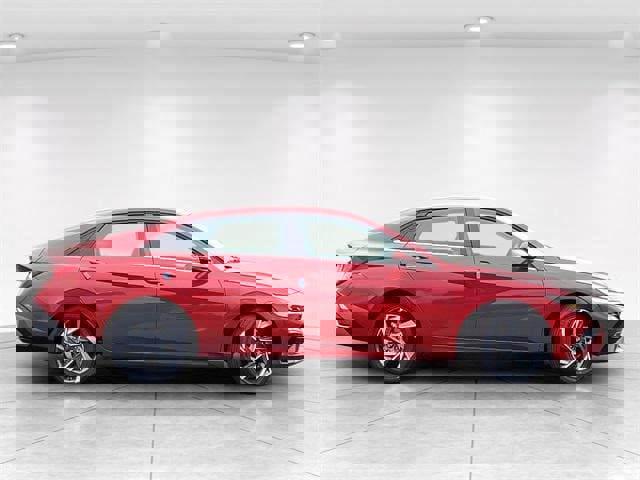 New 2025 Hyundai Elantra Limited image 2
