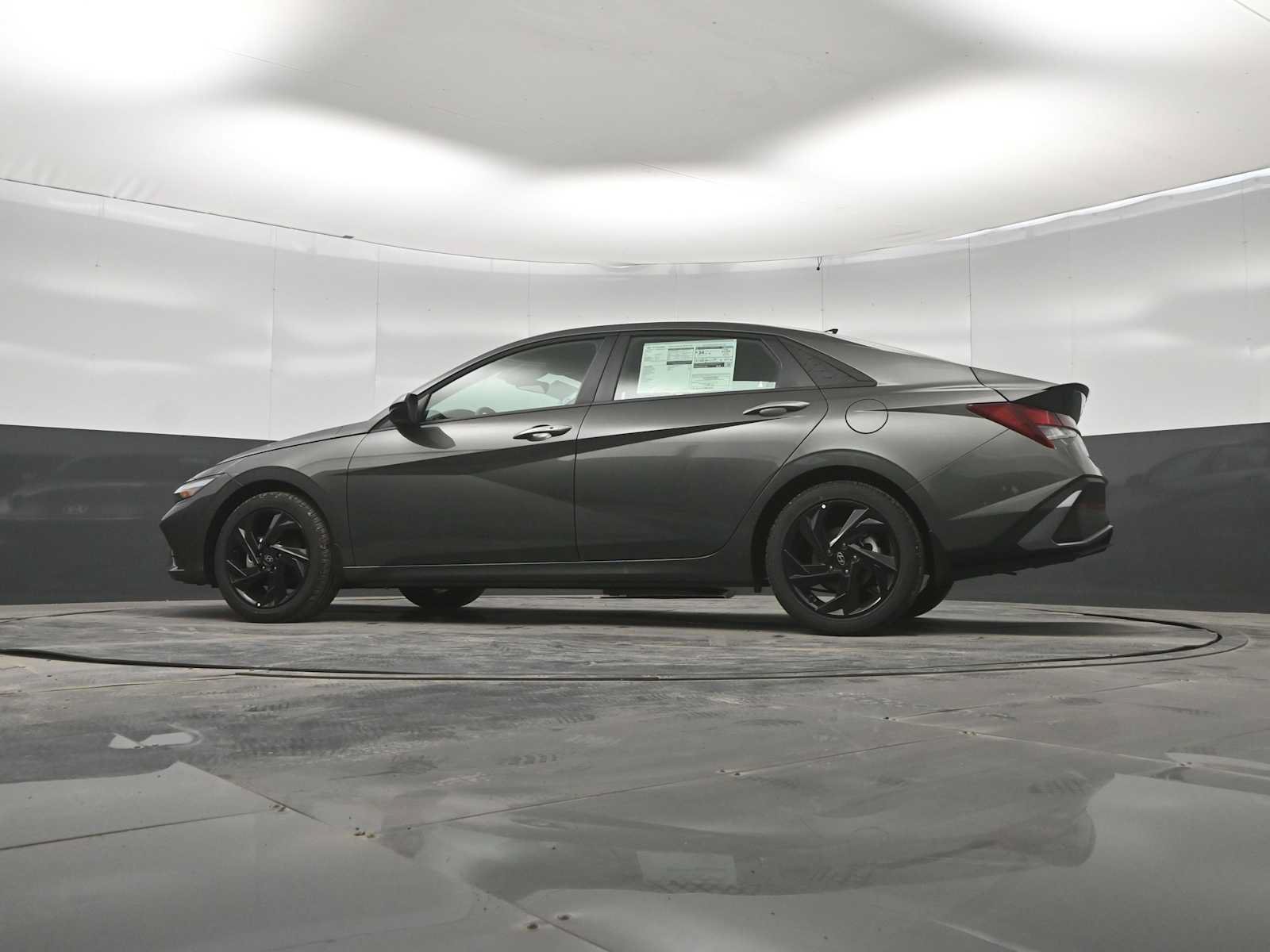 New 2026 Hyundai Elantra SEL Sport FWD image 41
