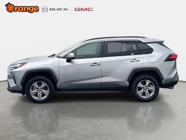 Used 2025 Toyota RAV4 XLE FWD image 6