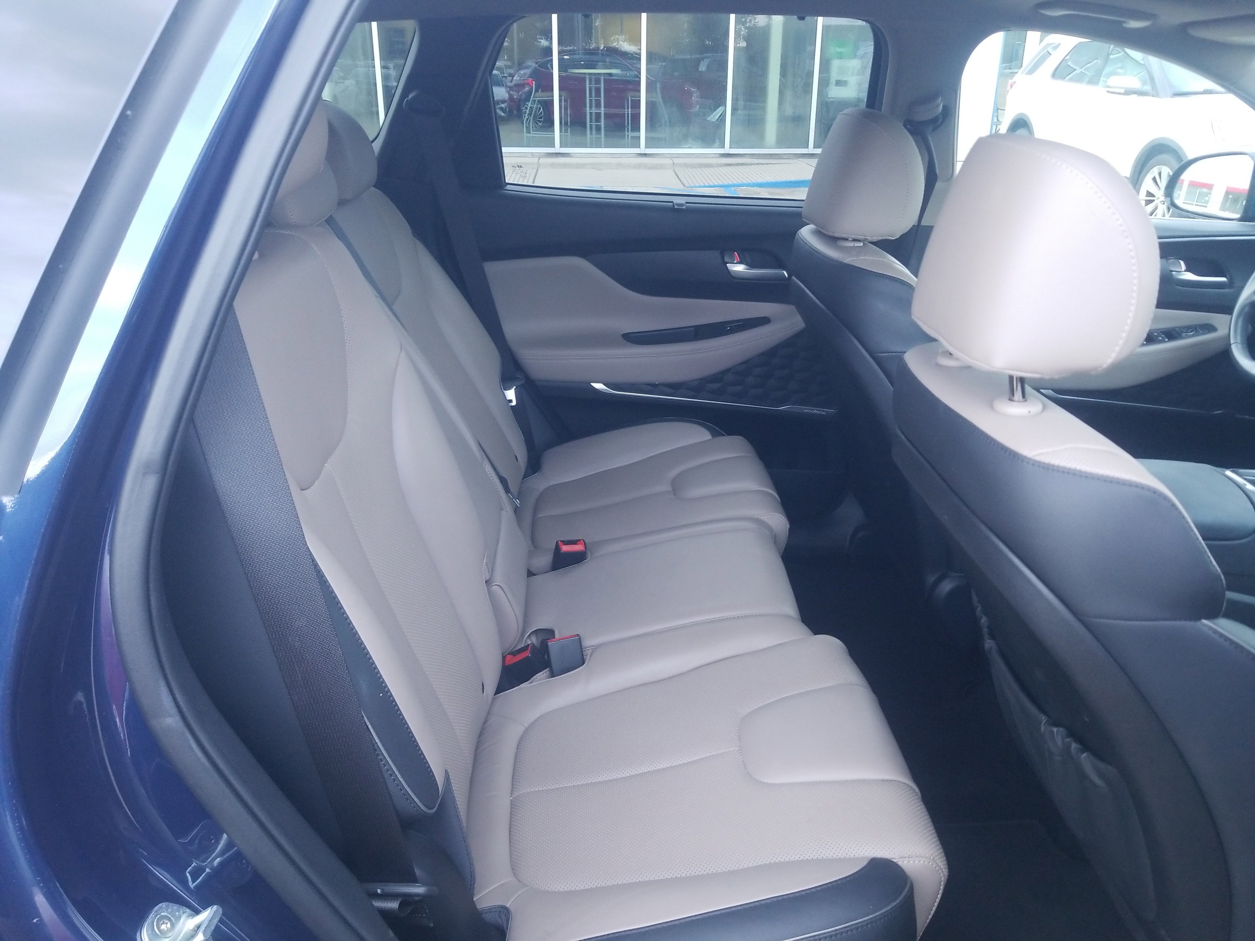 Used 2021 Hyundai Santa Fe SEL w/ Convenience + Premium Package image 15