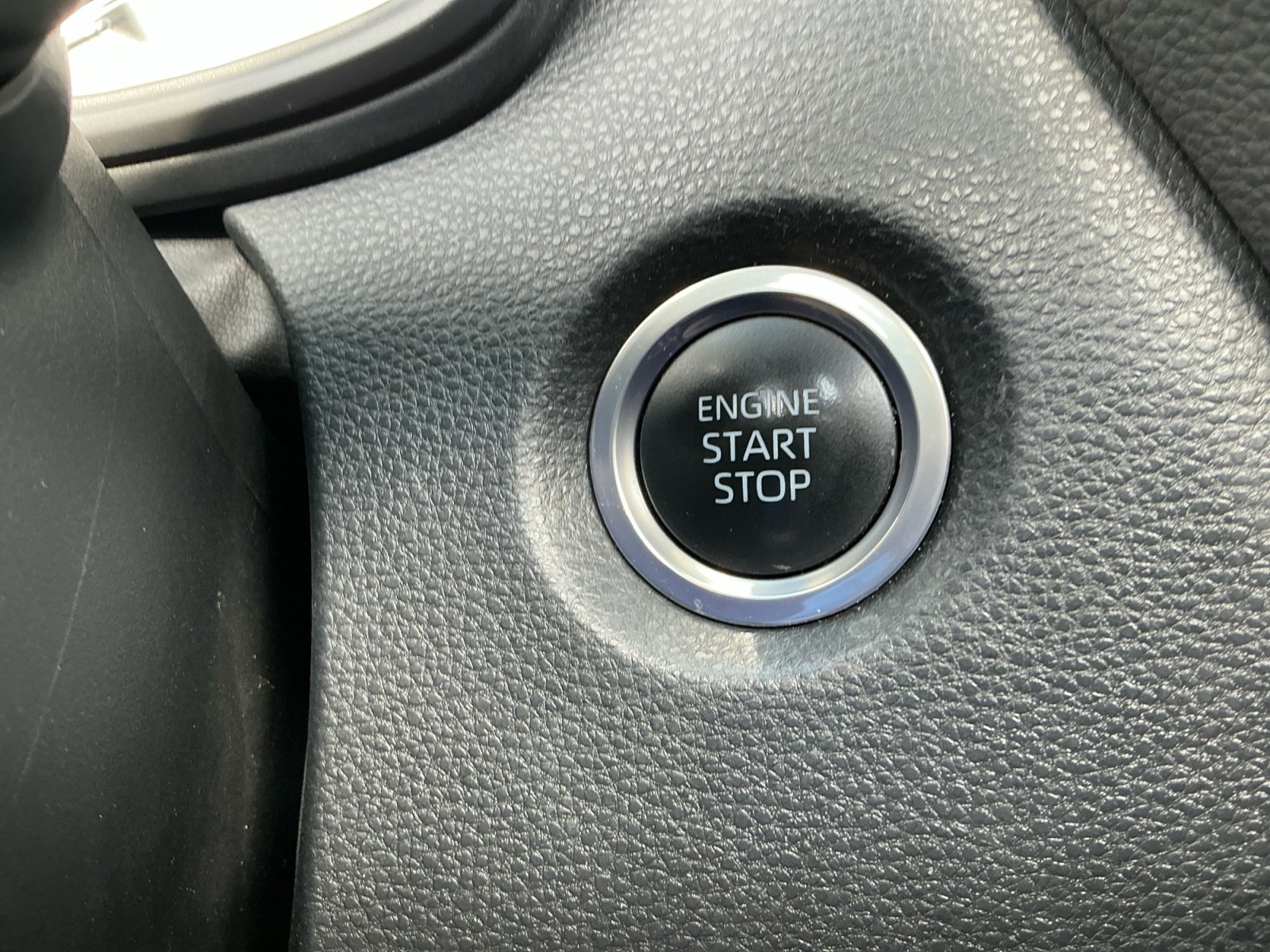 Certified 2023 Toyota Corolla LE image 29