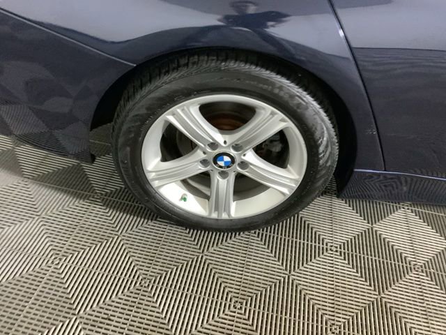 Used 2013 BMW 328i xDrive Sedan AWD/4WD image 38