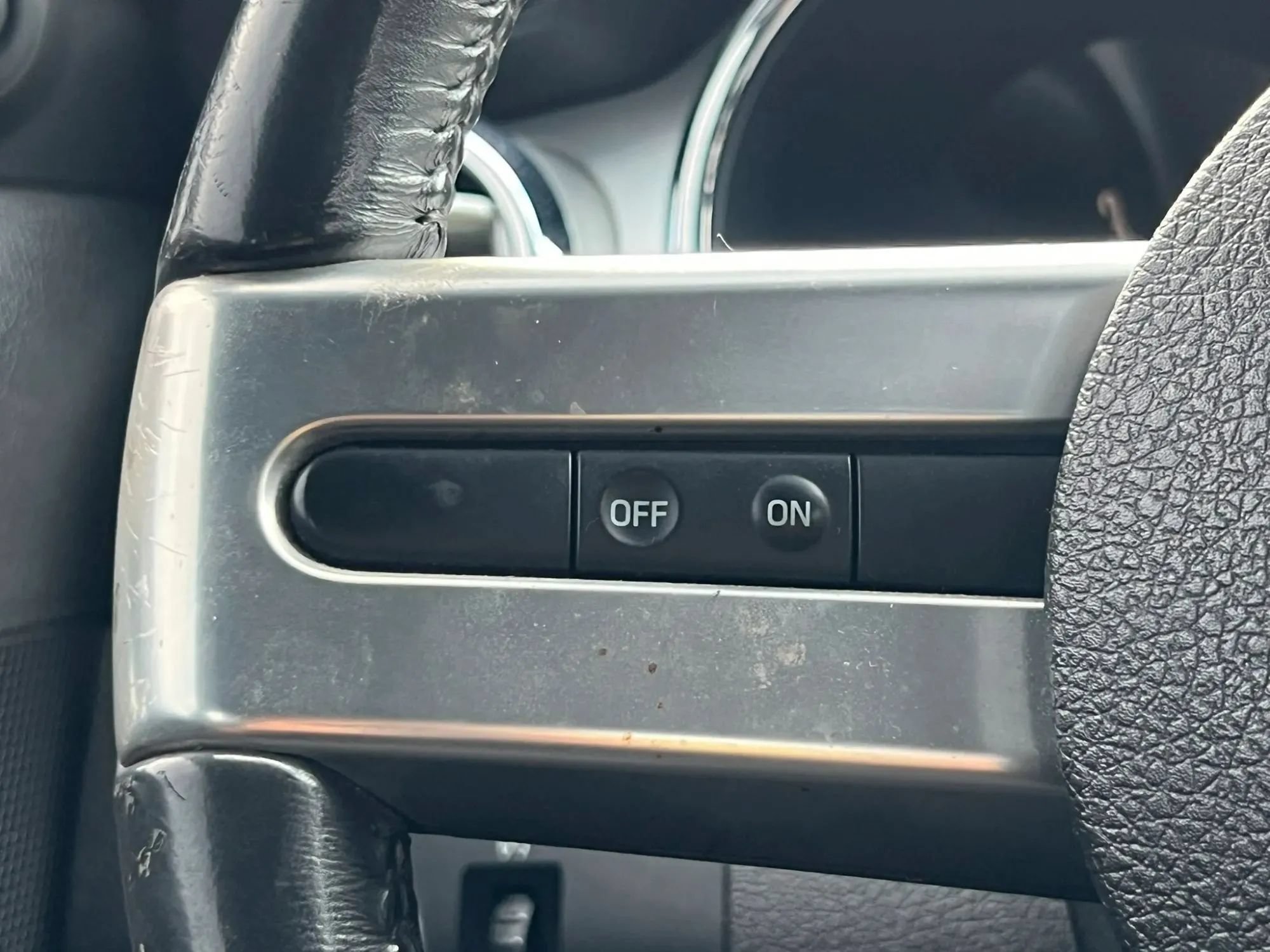 Used 2007 Ford Mustang Coupe RWD image 25