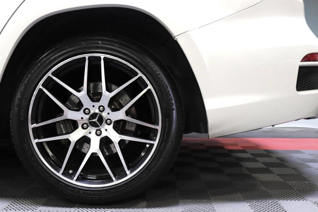 Used 2014 Mercedes-Benz GL 63 AMG 4MATIC image 86