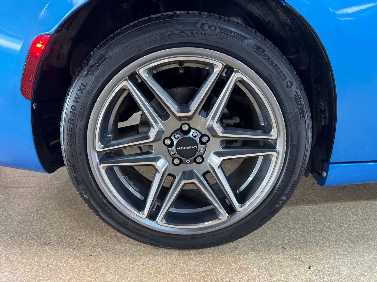 Used 2015 Dodge Charger R/T w/ Plus Group RWD image 43