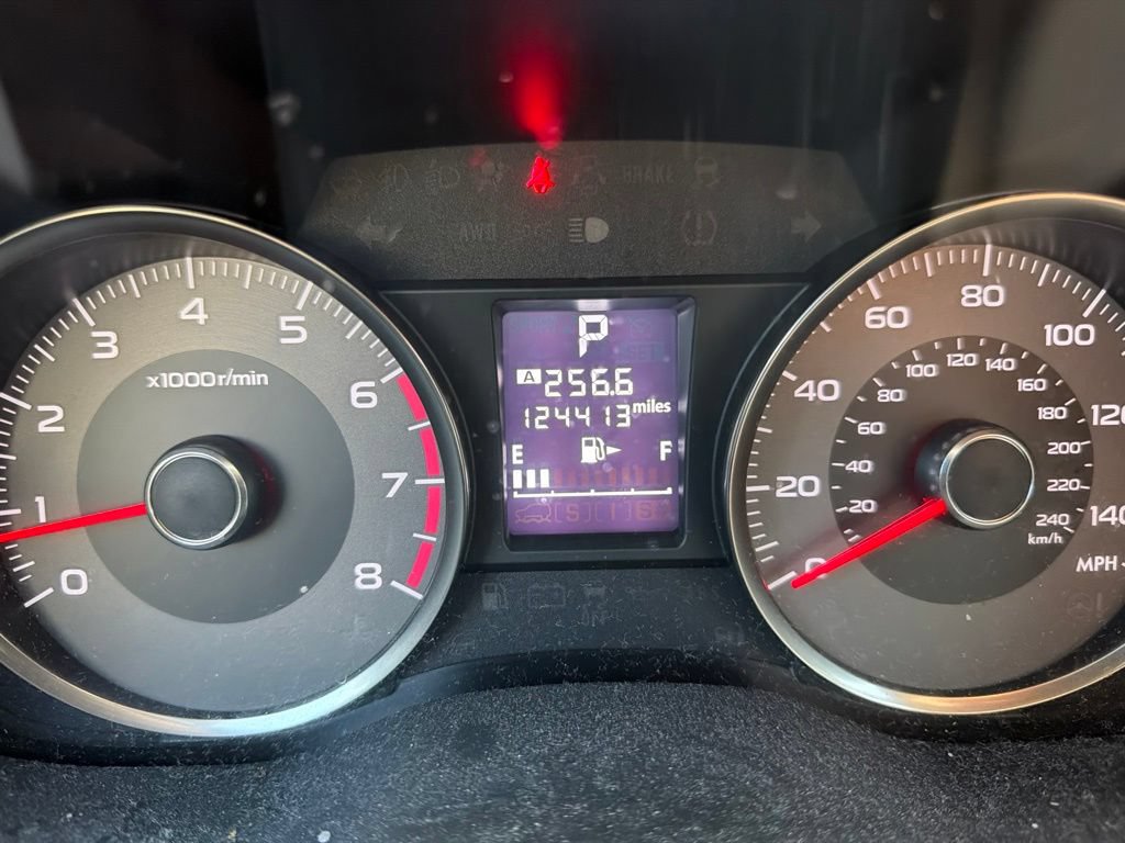 Used 2016 Subaru Forester 2.5i Limited AWD/4WD image 3