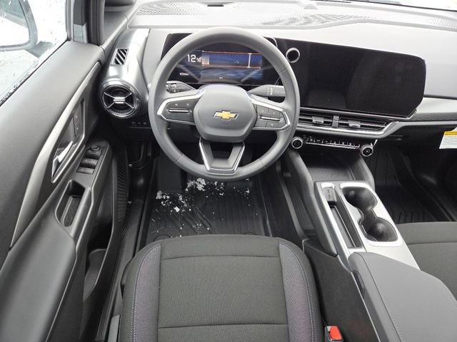 New 2026 Chevrolet Equinox EV LT image 29