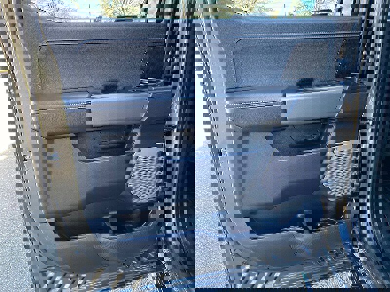 Certified 2023 Ford F150 Lariat w/ Equipment Group 502A High image 33