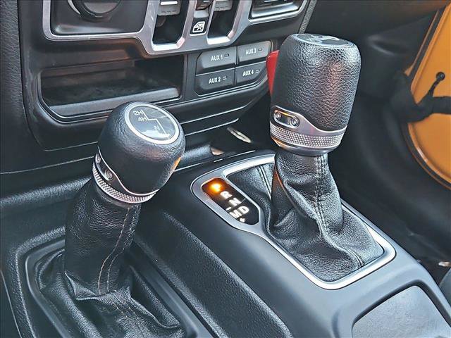 Used 2018 Jeep Wrangler Unlimited Sport S AWD/4WD image 18