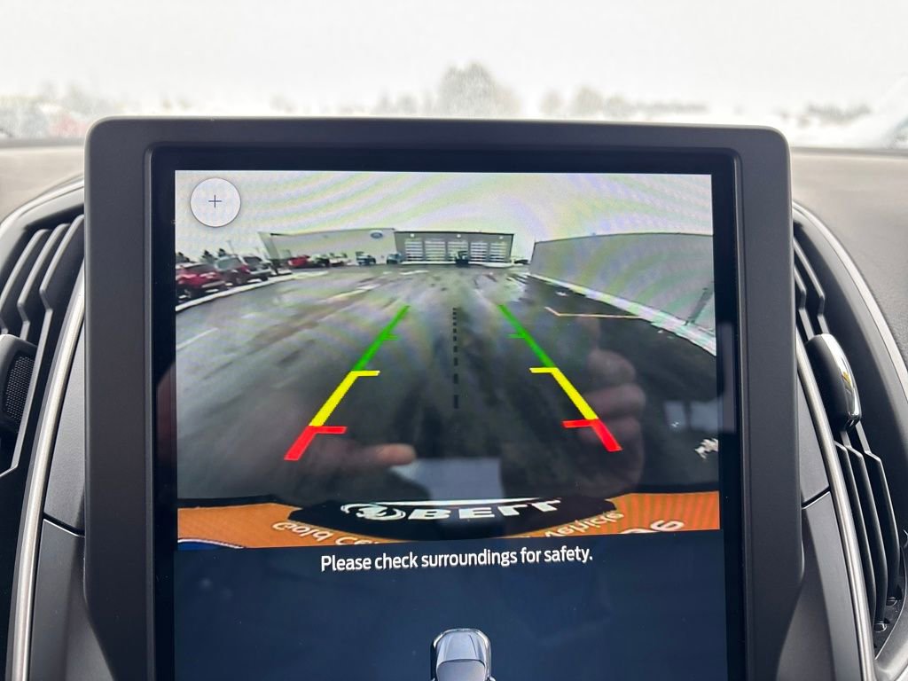 Used 2024 Ford Edge SEL w/ Convenience Package image 20