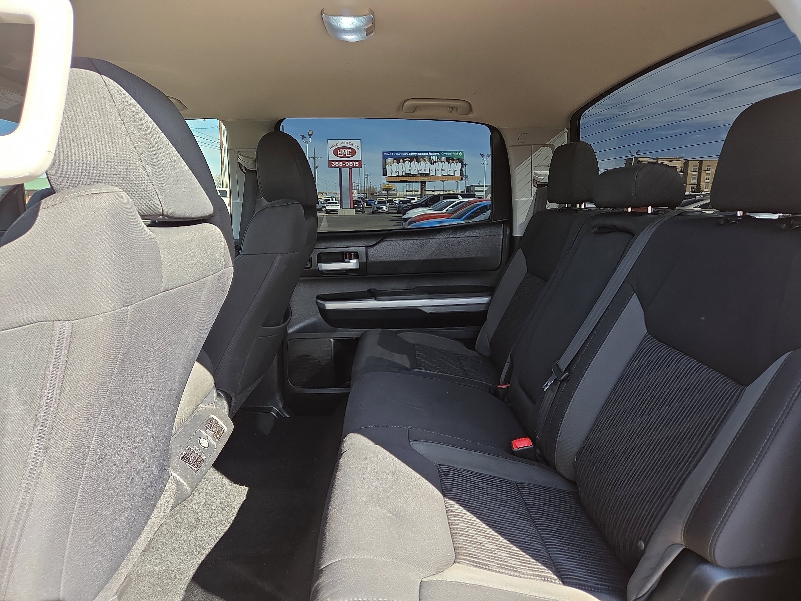 Used 2017 Toyota Tundra SR5 image 8