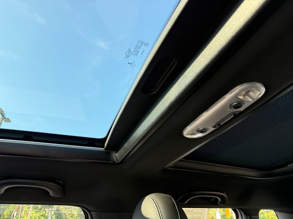 Used 2021 MINI Cooper S FWD image 32