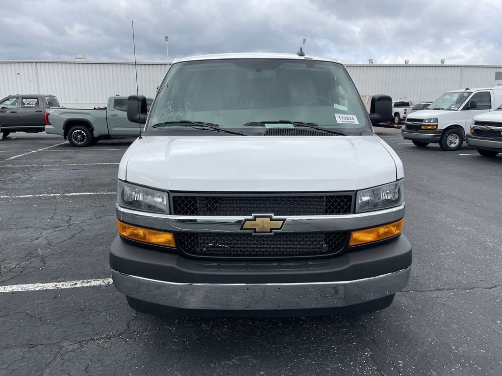 New 2026 Chevrolet Express 2500 Extended w/ Driver Convenience Package image 3