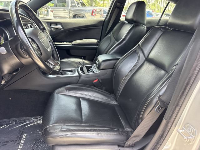 Used 2021 Dodge Charger SXT w/ Leather Interior Group RWD image 11