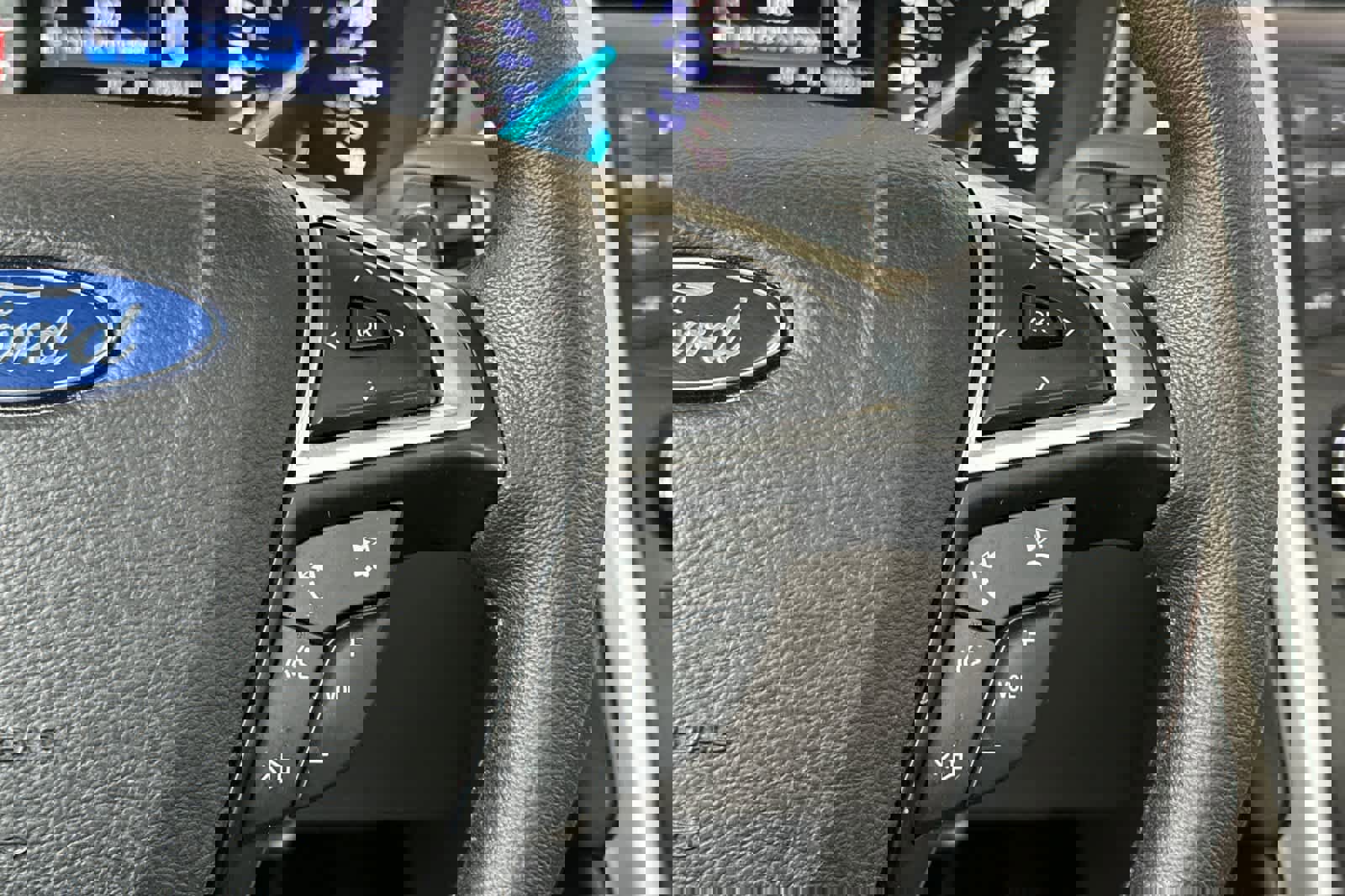 Used 2017 Ford Fusion SE image 26