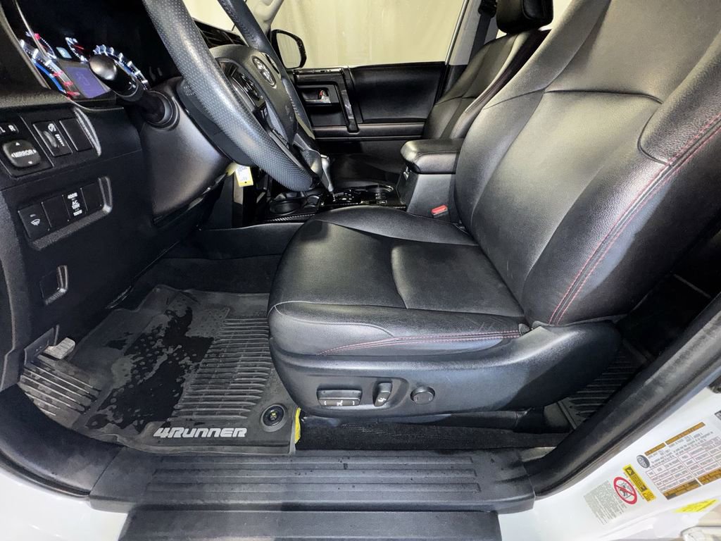 Used 2018 Toyota 4Runner TRD Off-Road Premium w/ Wilderness Package image 18