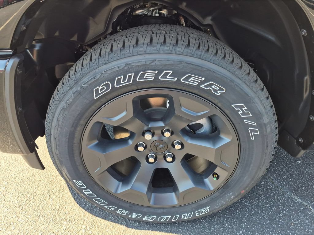 New 2026 RAM 1500 Big Horn AWD/4WD image 9