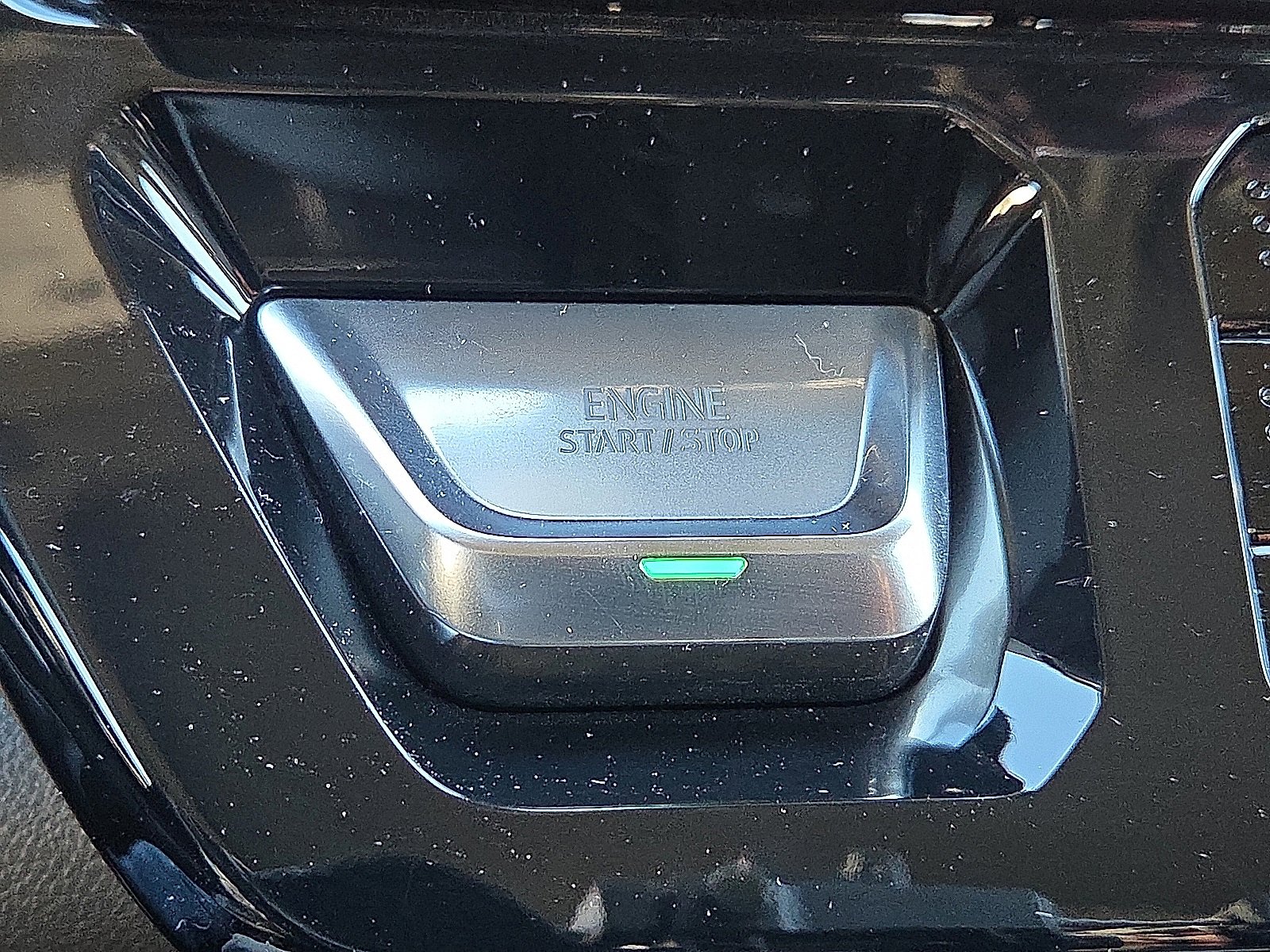 Used 2024 GMC Sierra 1500 Denali image 21