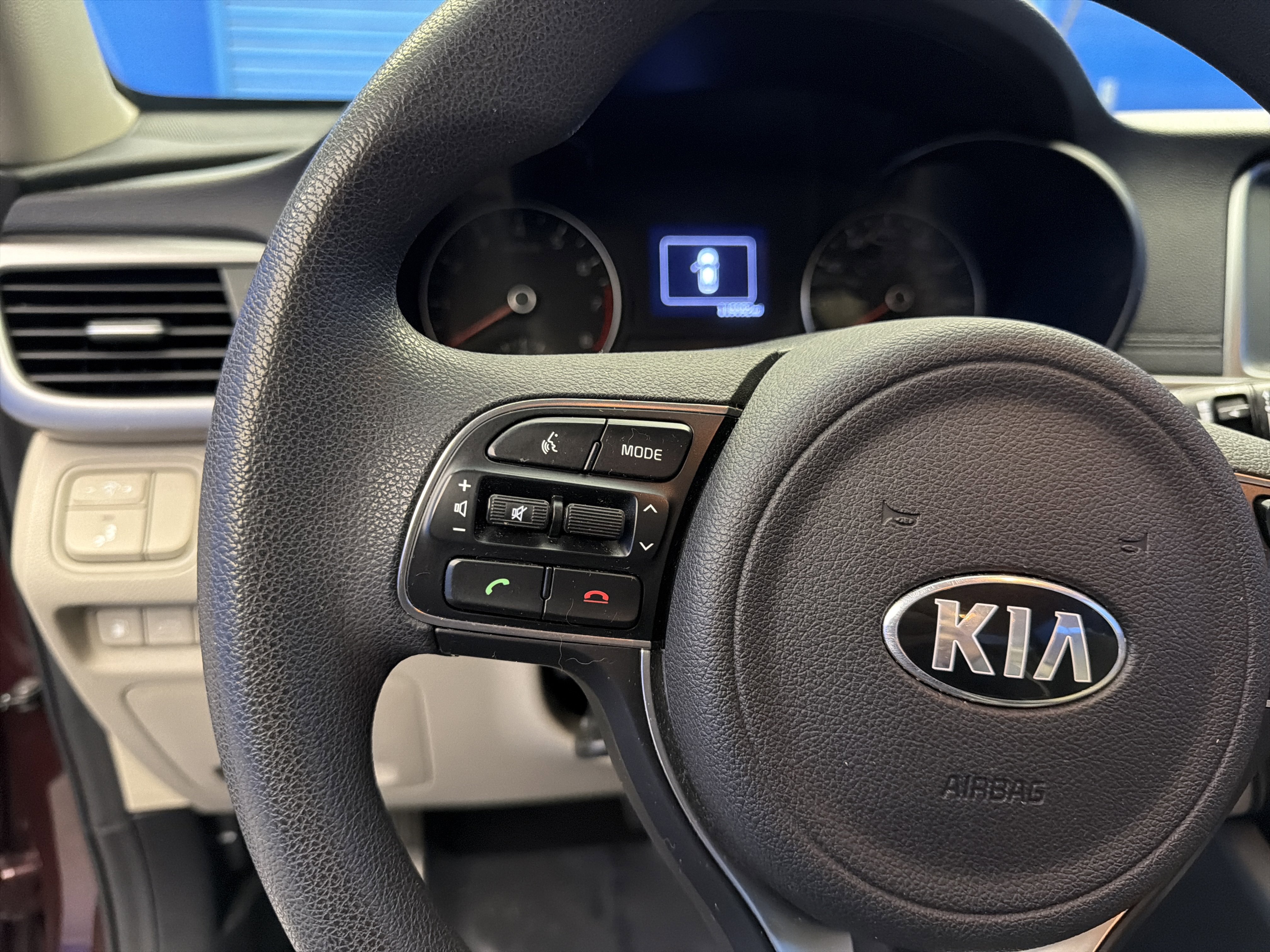 Used 2018 Kia Optima LX w/ Convenience Package image 16