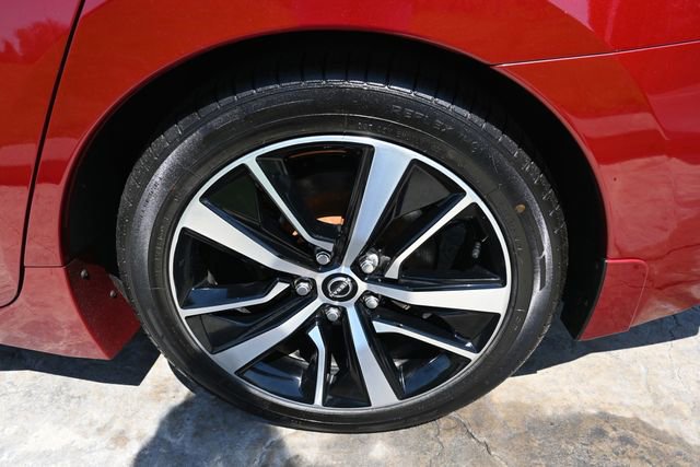 Used 2023 Nissan Maxima SL FWD image 13