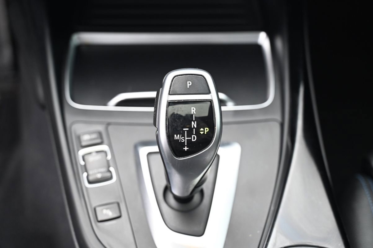 Used 2021 BMW M240i xDrive Coupe image 29