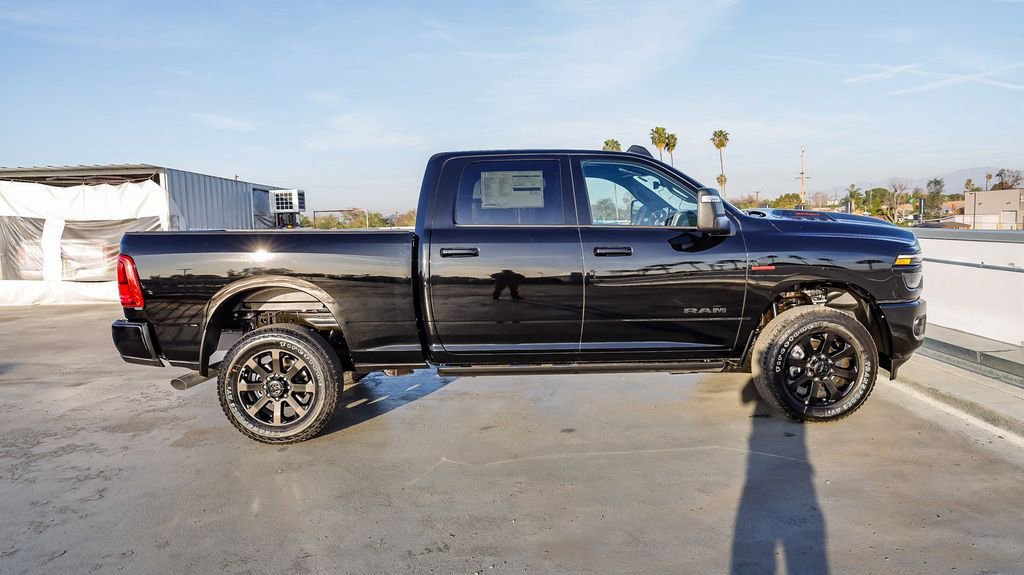New 2026 RAM 2500 Laramie AWD/4WD image 13
