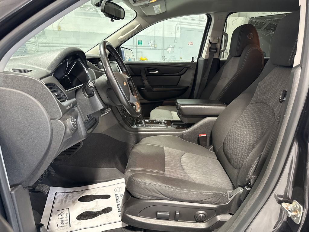 Used 2016 Chevrolet Traverse LT w/ Style and Technology Package AWD/4WD image 23