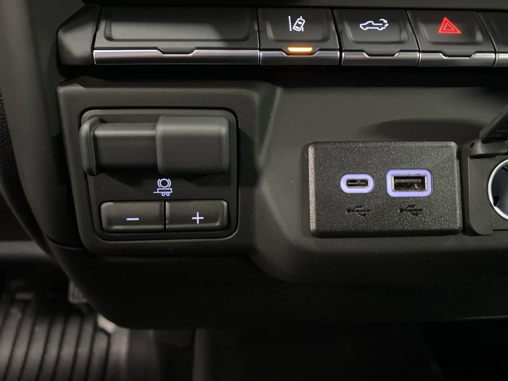 New 2026 GMC Sierra 3500 Pro w/ Convenience Package image 32