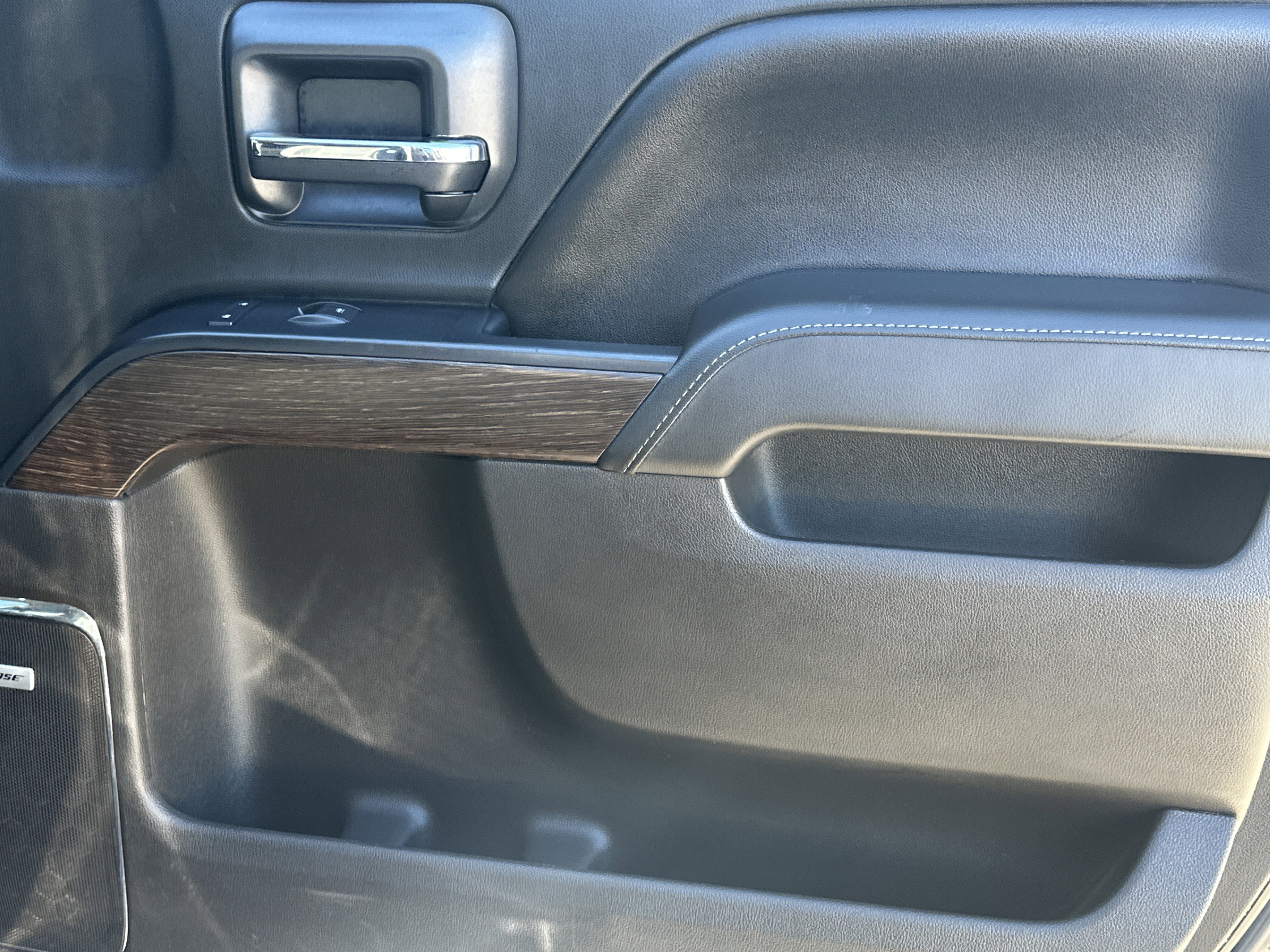 Used 2017 GMC Sierra 3500 Denali w/ Duramax Plus Package image 14