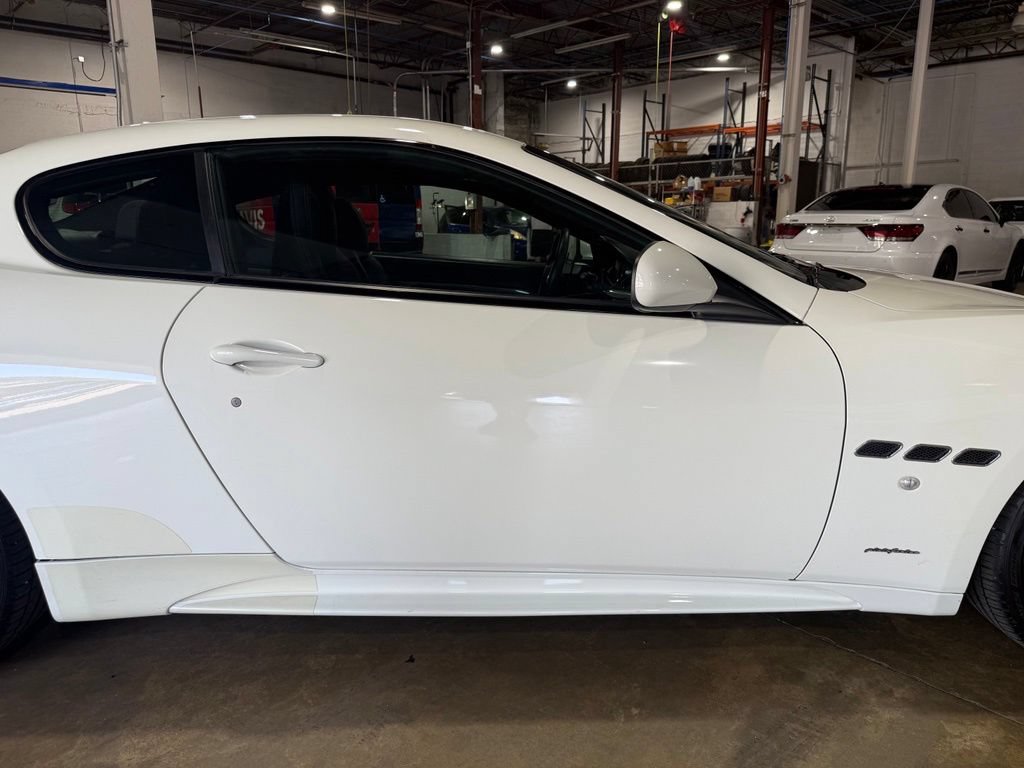 Used 2016 Maserati GranTurismo MC RWD image 15