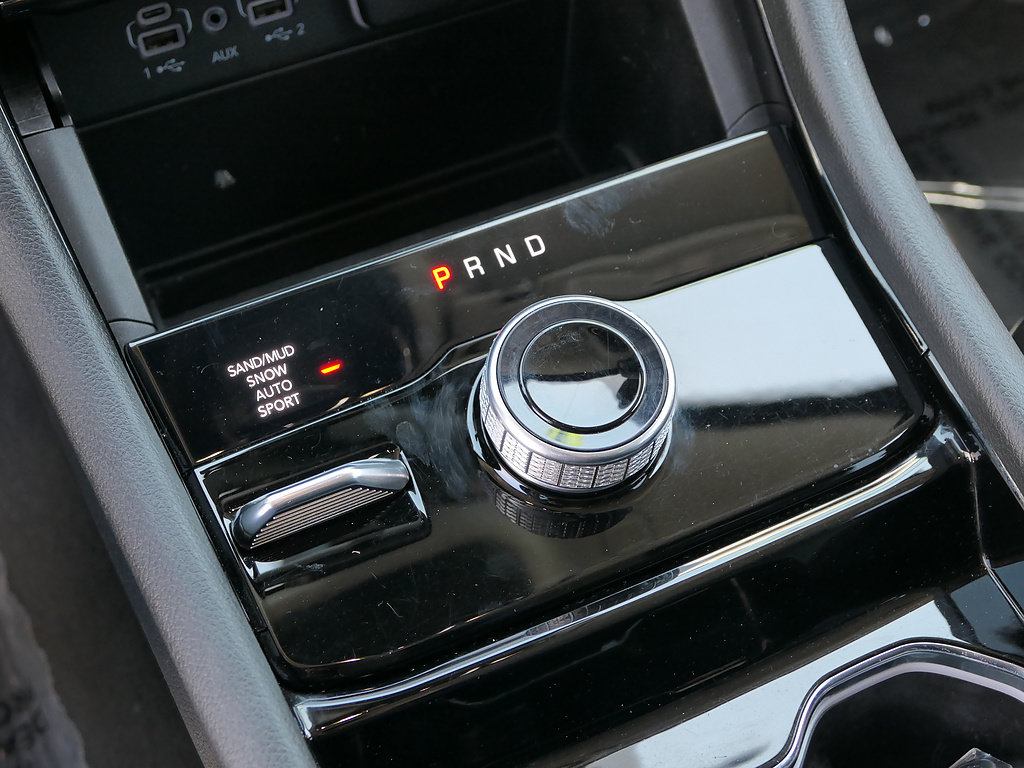 Used 2023 Jeep Grand Cherokee L Limited AWD/4WD image 21