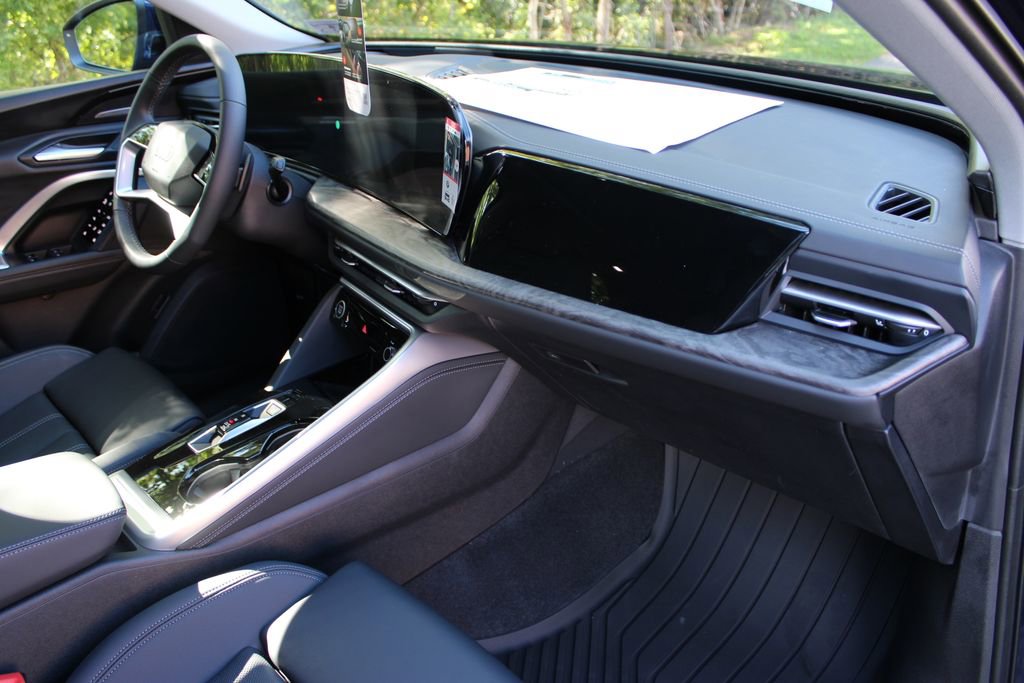 New 2025 Audi Q5 Premium Plus image 46