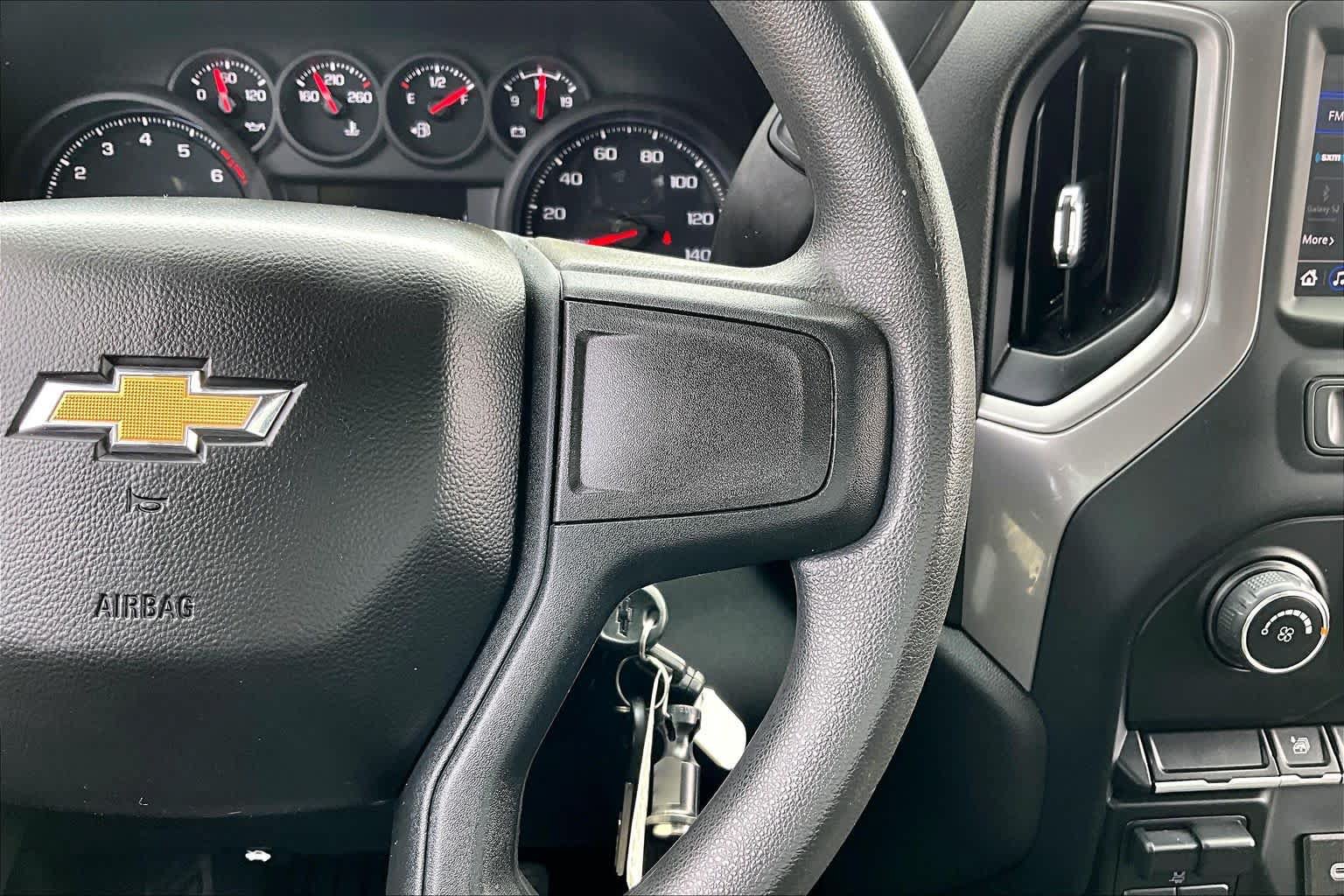 Used 2022 Chevrolet Silverado 2500 Custom w/ Custom Value Package AWD/4WD image 25