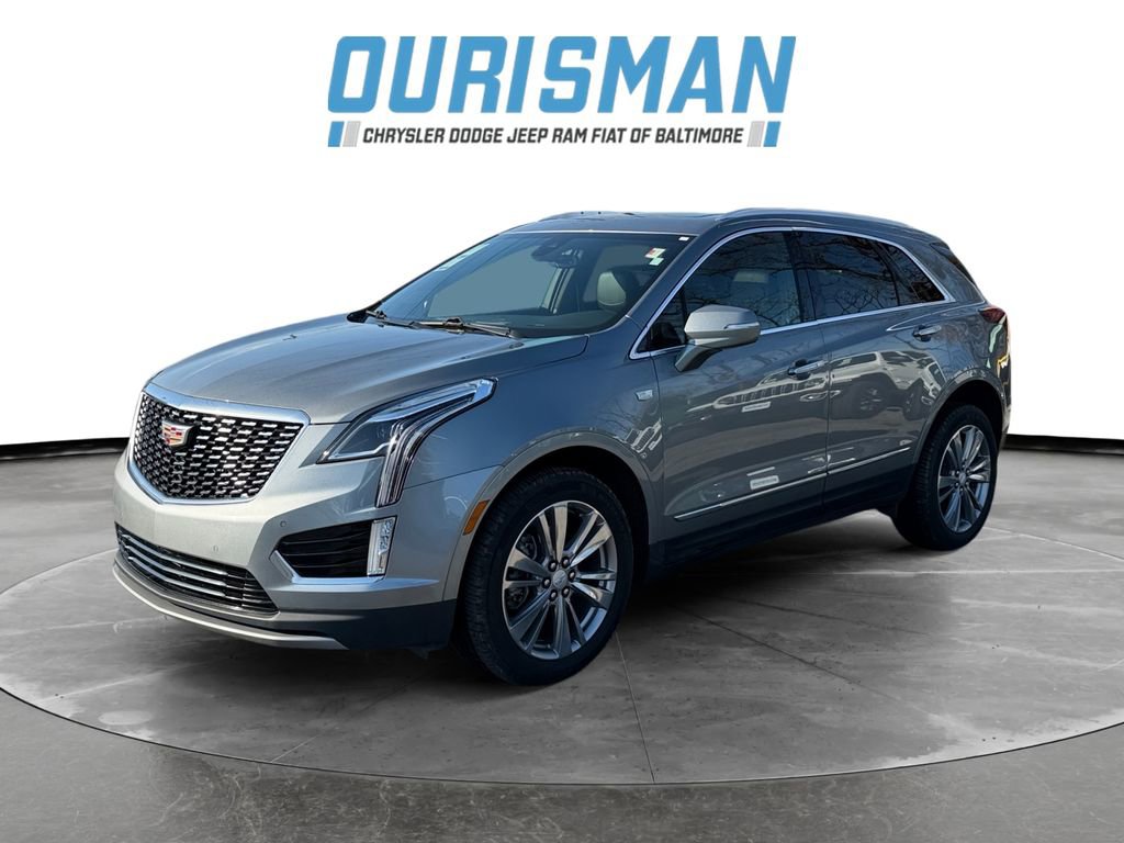 Used 2024 Cadillac XT5 Premium Luxury image 2