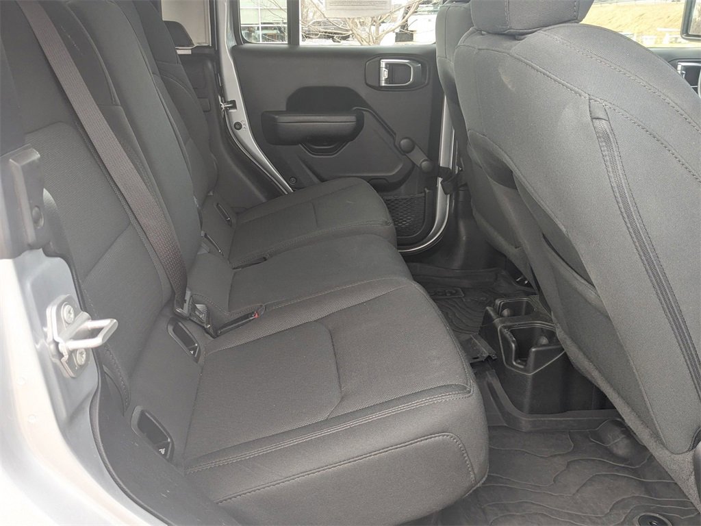 Used 2023 Jeep Gladiator Sport w/ Trailer Tow Package image 29