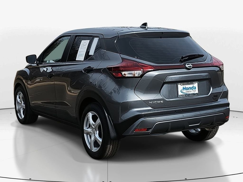 Used 2025 Nissan Kicks Play S image 5