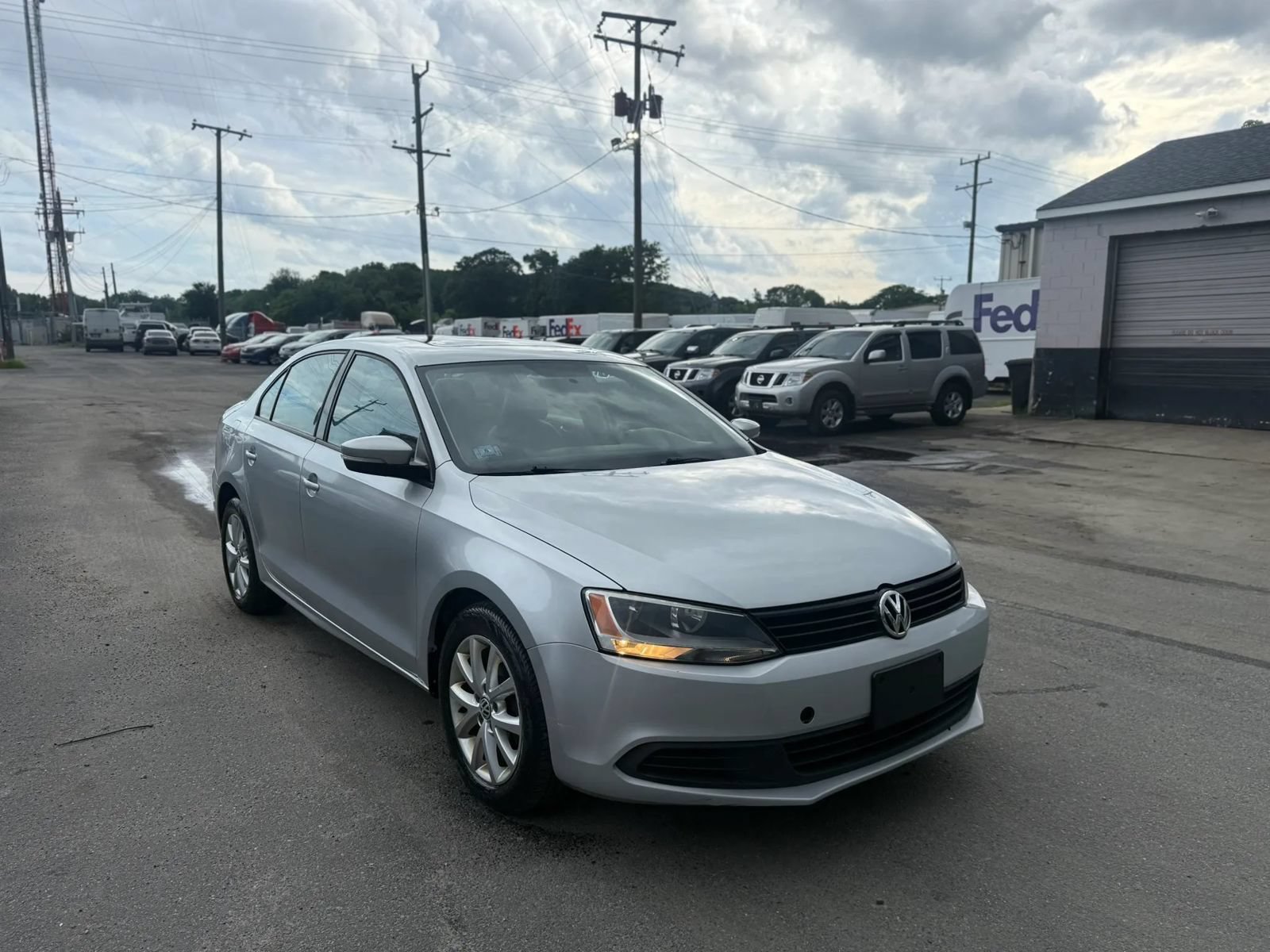 Used 2011 Volkswagen Jetta SE FWD image 7